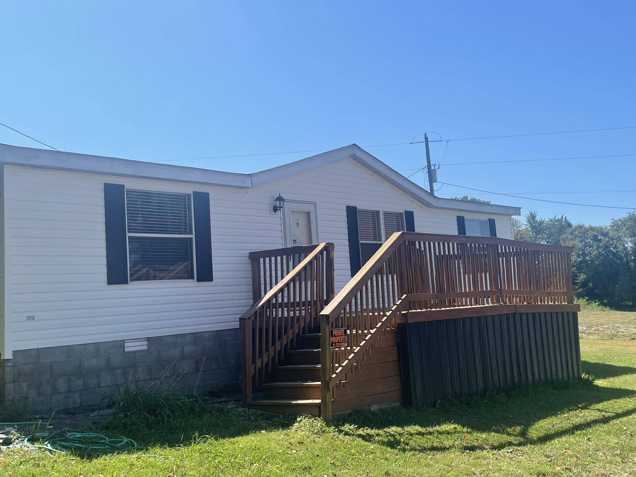 6585 Hwy 80, Russell Springs, KY 42642