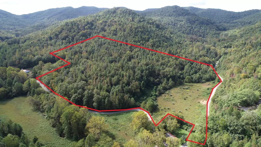 9999 Little Wolf Creek Rd Road, Williamsburg, KY 40769