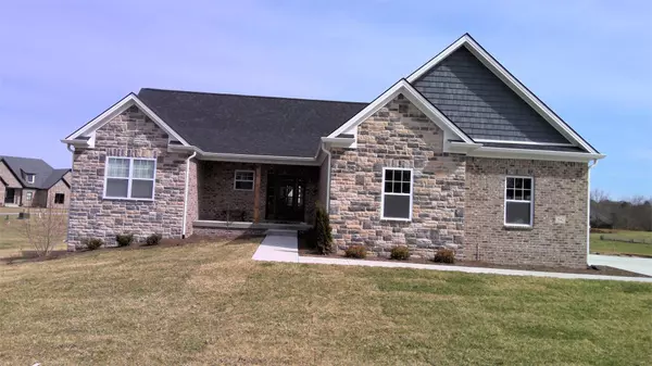 2042 hidden falls trail Trail, Richmond, KY 40475