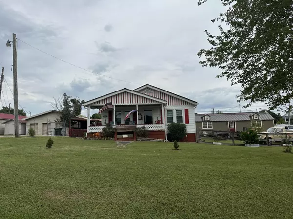 Williamsburg, KY 40769,2410 N Highway 25 W