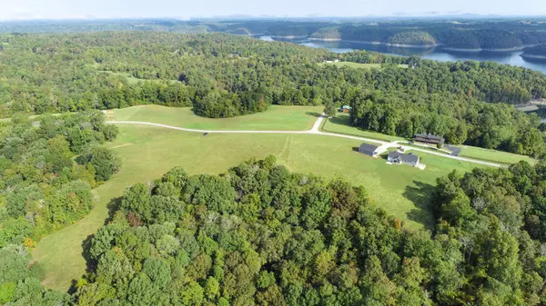 Monticello, KY 42633,774 Hickory Point Drive