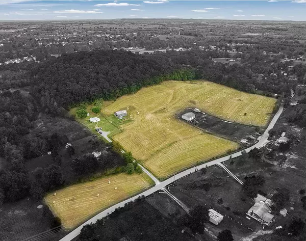 Junction City, KY 40440,310 Worldstown Road