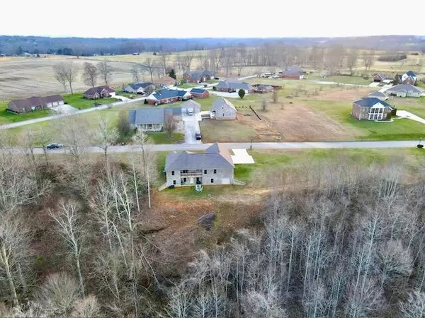 Nancy, KY 42544,670 Knoll Lane