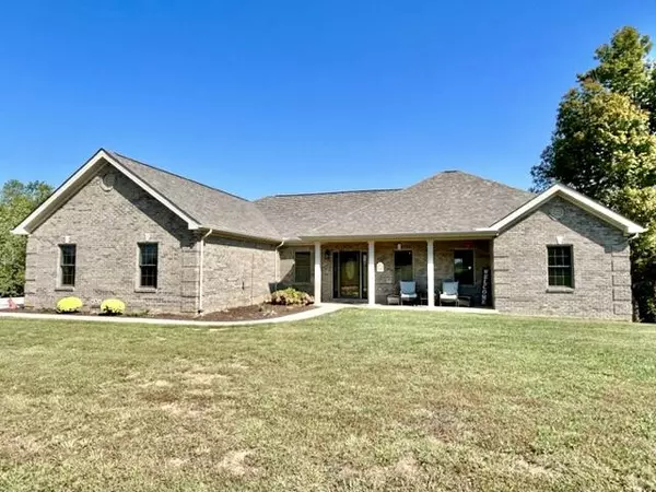 Nancy, KY 42544,670 Knoll Lane