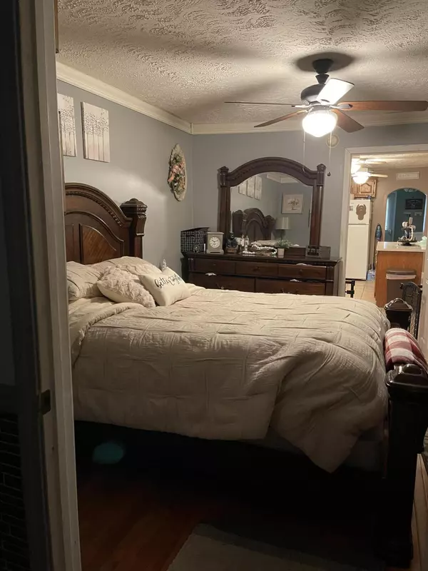 Stanton, KY 40380,4291 Campton Road