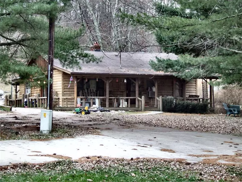 1320 Sawmill Road, Jeffersonville, KY 40337