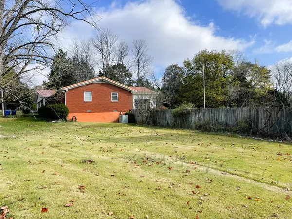 Burnside, KY 42519,171 Lewis Bray Road