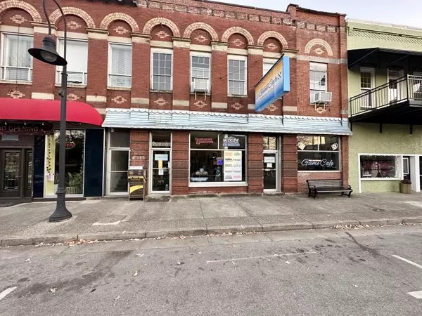 211 Main Street, Williamsburg, KY 40769