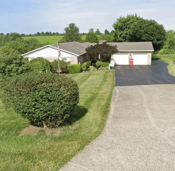 5006 Secretariat Drive, Richmond, KY 40475