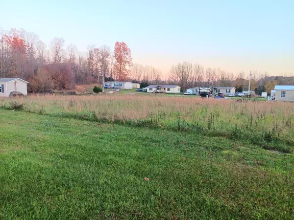 Nancy, KY 42544,52 Vacation Street