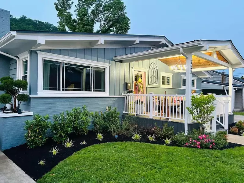 752 North Arnold Avenue, Prestonsburg, KY 41653