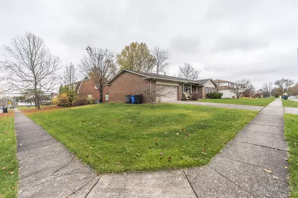 Lexington, KY 40517,3304 Carriage Lane