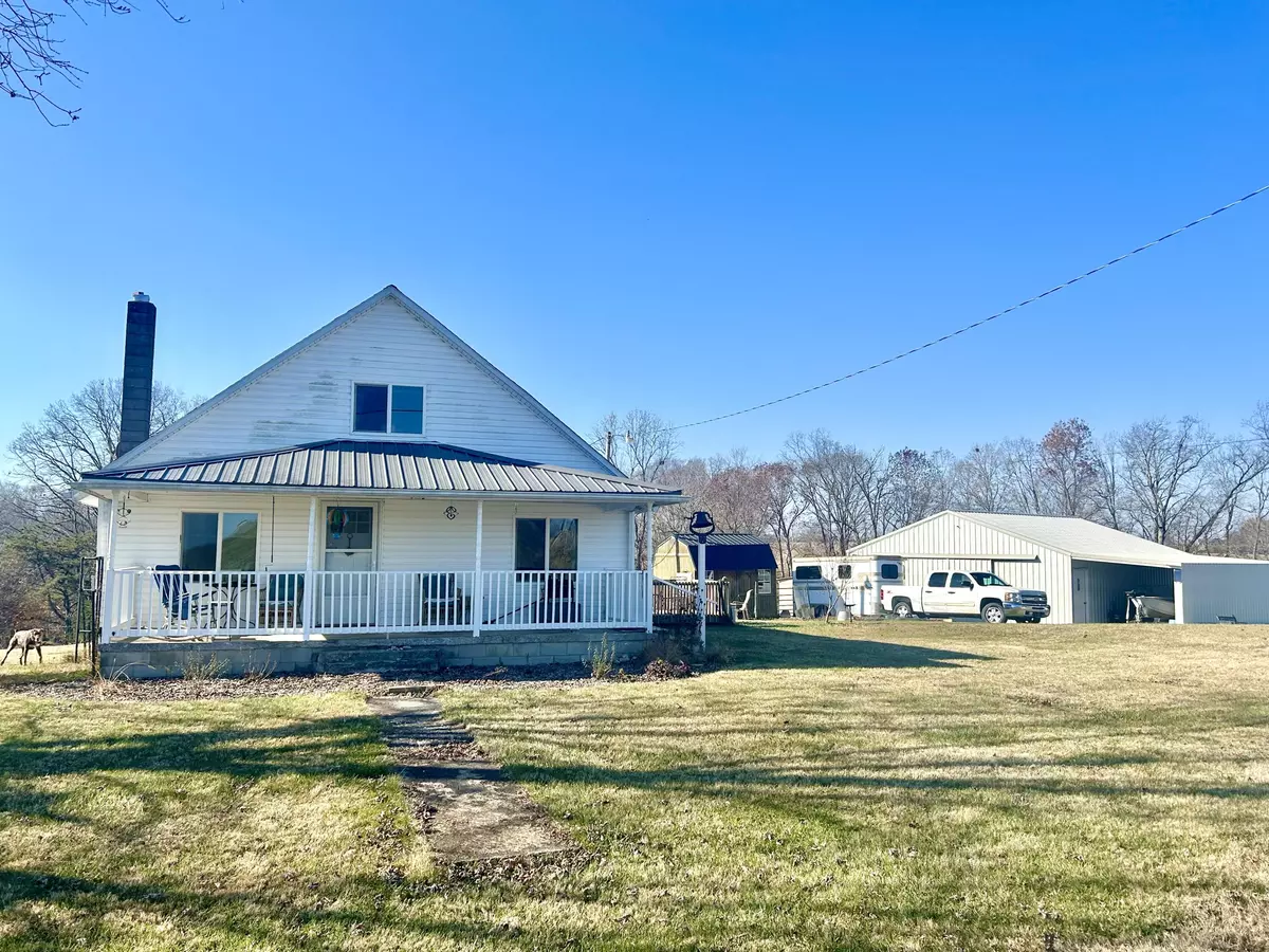 Nancy, KY 42544,575 Piney Woods Road