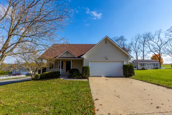 106 Oak Avenue, Carlisle, KY 40311