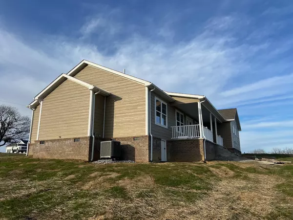 Lancaster, KY 40444,103 Boones Creek Road