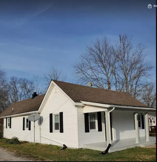Crab Orchard, KY 40419,476 Elm Street