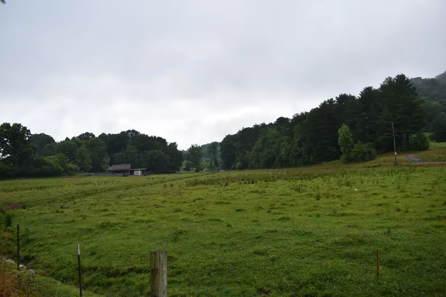 423 N 10th Street, Middlesboro, KY 40965