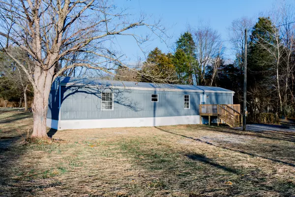 33 Tanglewood Drive, Burnside, KY 42519