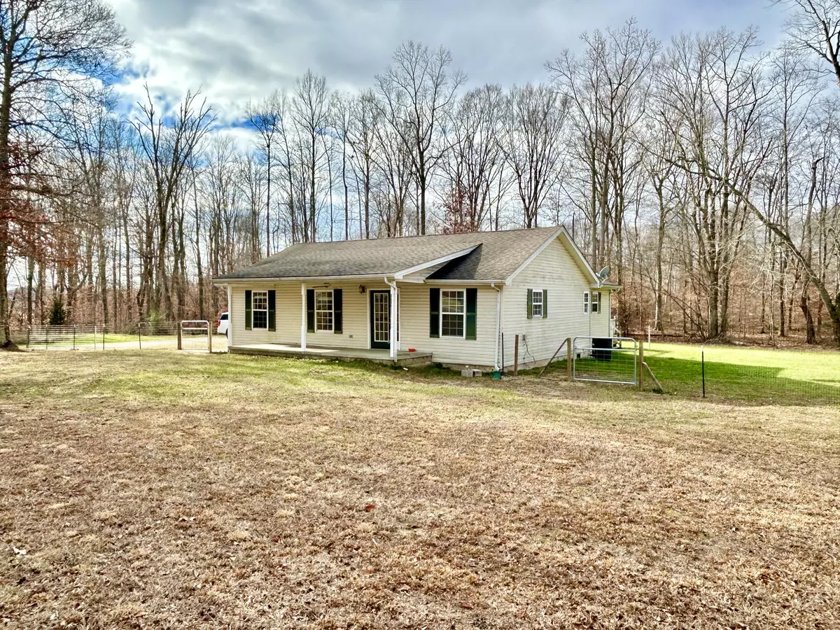 Nancy, KY 42544,783 Woods Road