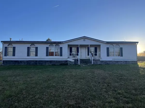 Williamsburg, KY 40769,391 Ken Hyden Road