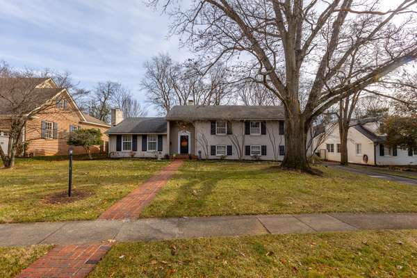 380 Andover Drive, Lexington, KY 40502