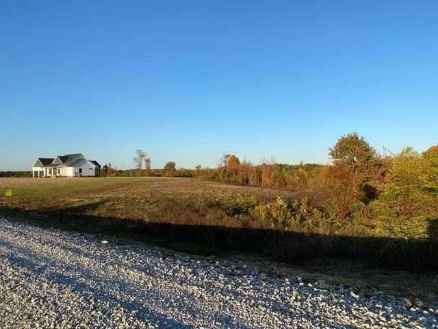 1829 Old Hare Road, East Bernstadt, KY 40729