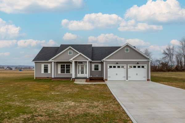 66 Beth Lane, Hustonville, KY 40437