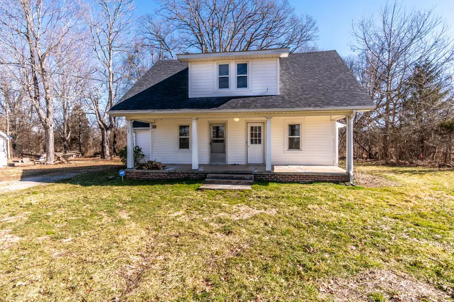 730 College Hill Road, Waco, KY 40385