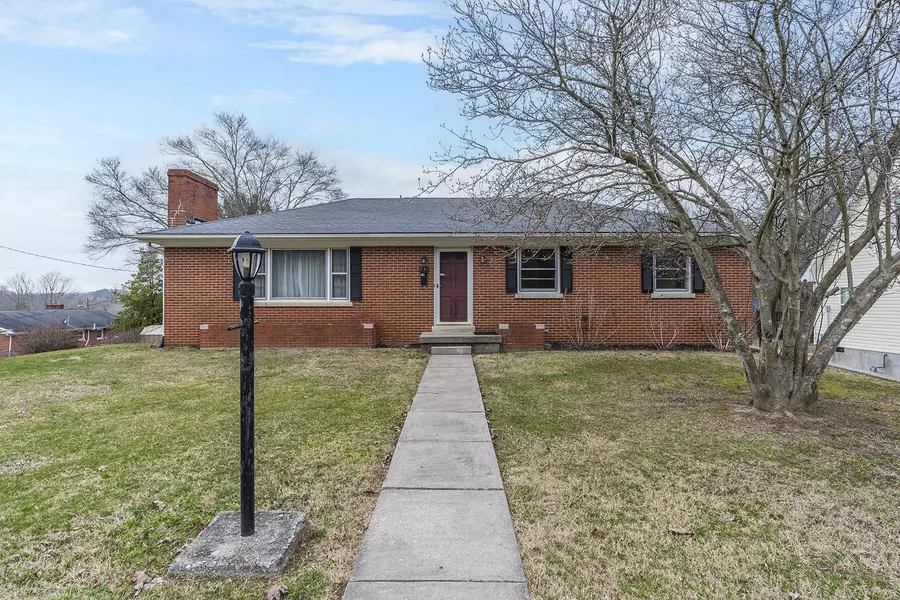 437 Ann Street, Irvine, KY 40336