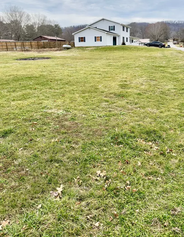 Monticello, KY 42633,490 Rolling Acres Drive