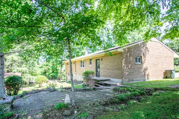 Williamsburg, KY 40769,121 Prewitt Bend Road