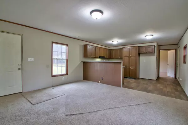 Campton, KY 41301,2786 KY 2027 Road