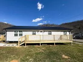 70 N Roberts Drive, Prestonsburg, KY 41653