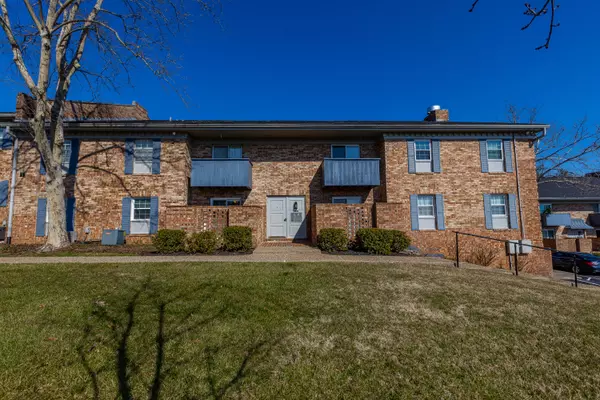 1060 Armstrong Mill Road #A, Lexington, KY 40517