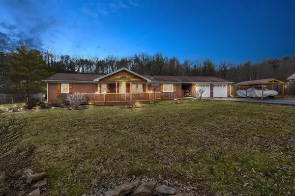 Stanton, KY 40380,795 Boone Creek Road