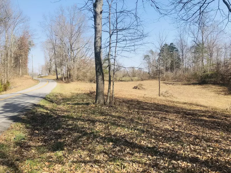 000 Highway 1680, Jamestown, KY 42629