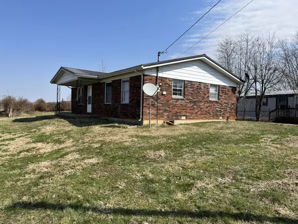 Monticello, KY 42633,389 Don Gregory Road