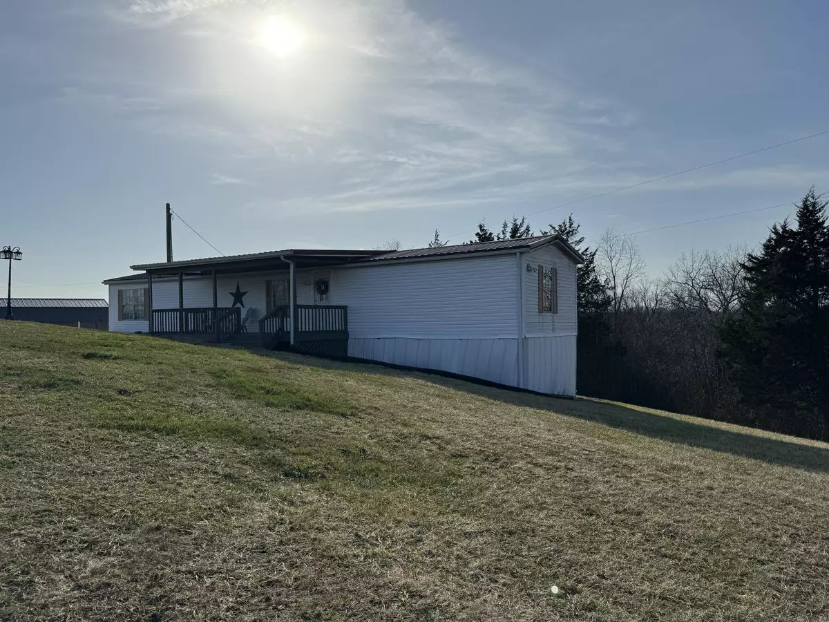 Cynthiana, KY 41031,1035 Avena Road