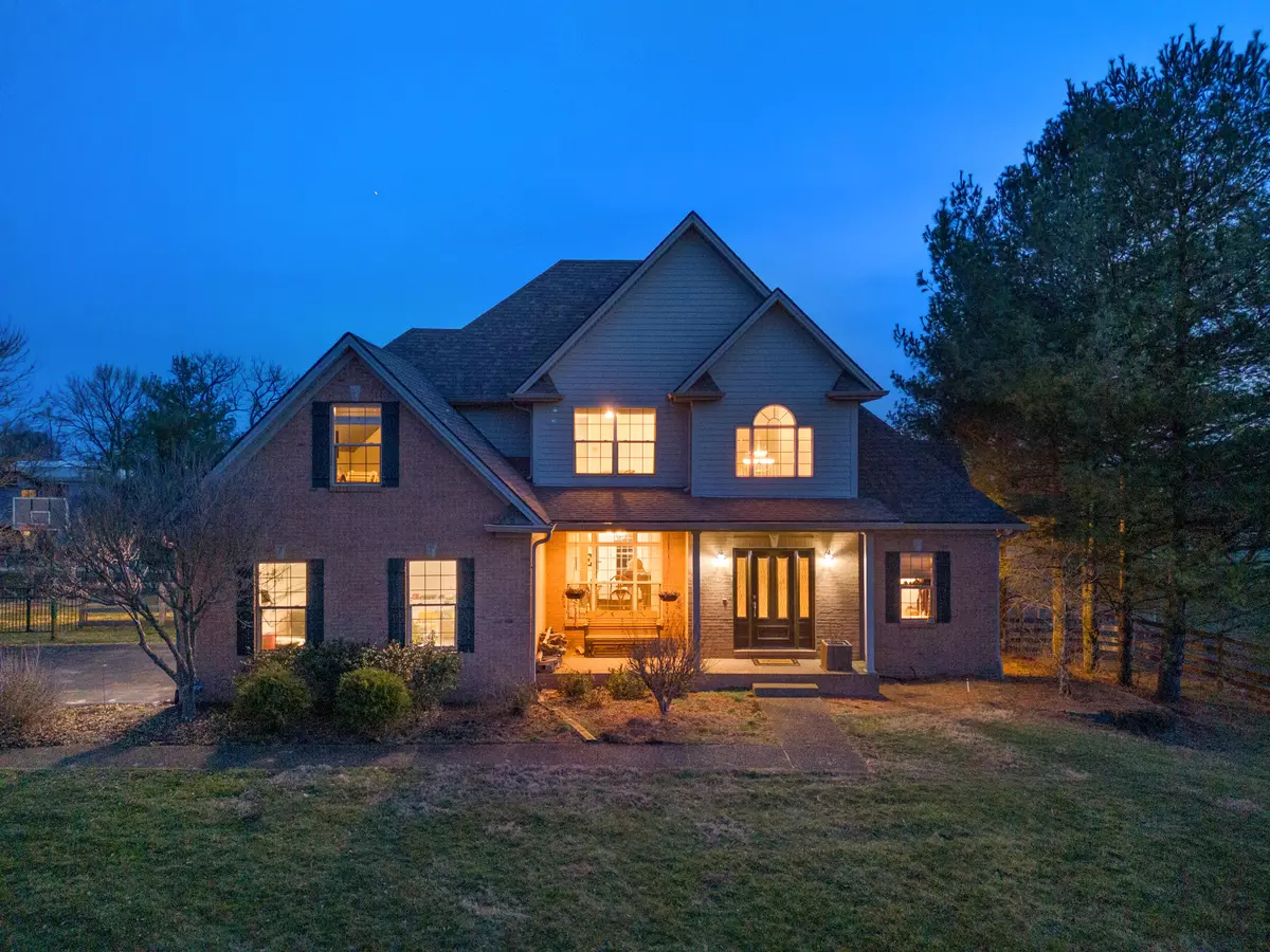 Nicholasville, KY 40356,108 Creekwood Way