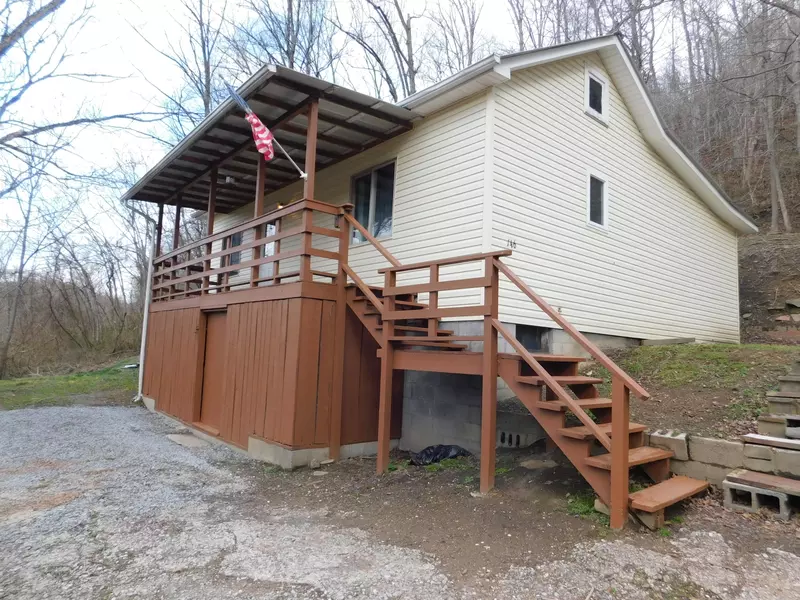 146 Bailey Loop, Loyall, KY 40854