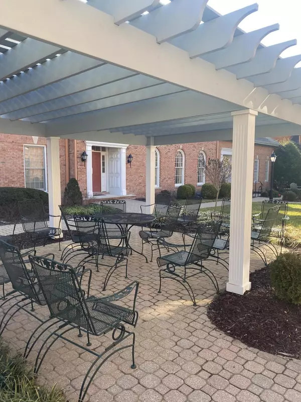 Danville, KY 40422,6B Charleston Greene