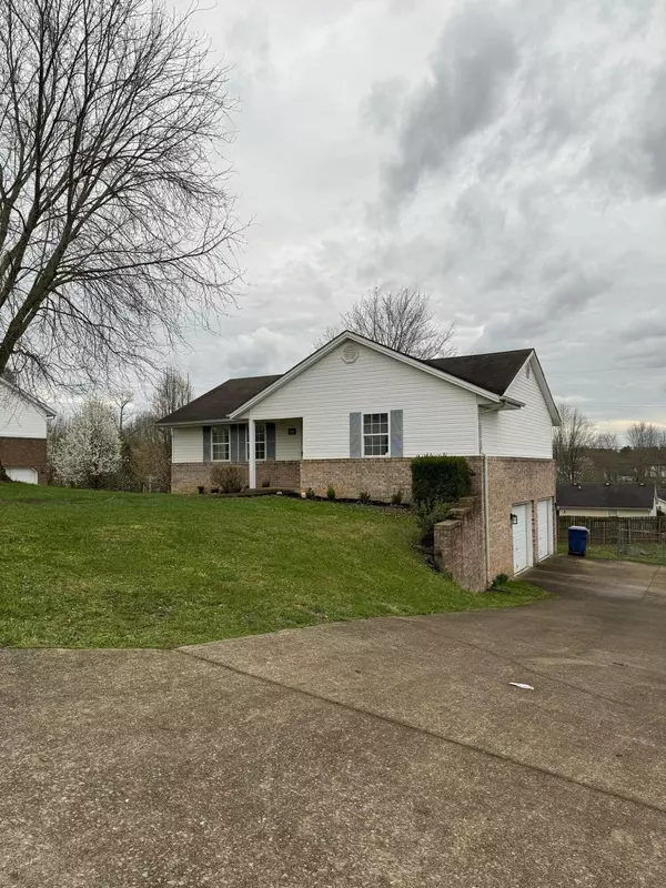 Somerset, KY 42501,139 Dogwood Trail