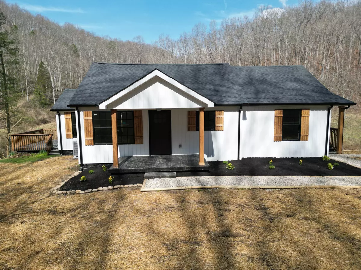 Mckee, KY 40447,230 Elisha Branch Road