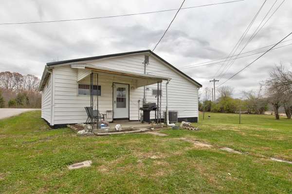 10851 East Highway 36,  Olympia,  KY 40358