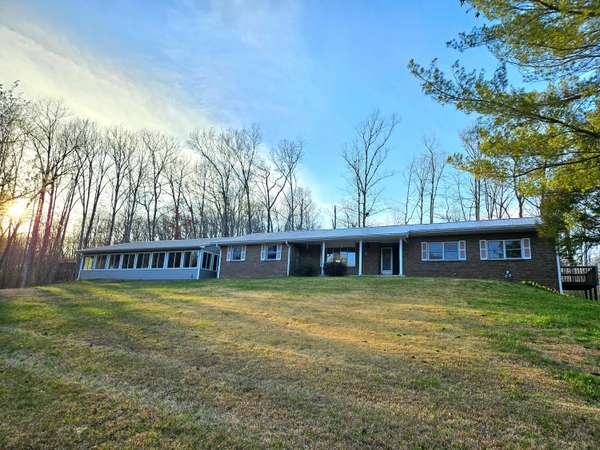 30 Dusty Road, Morehead, KY 40351