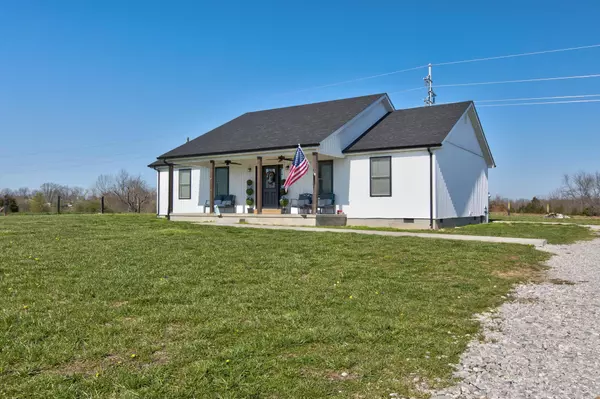 Owingsville, KY 40360,862 Peasticks Road