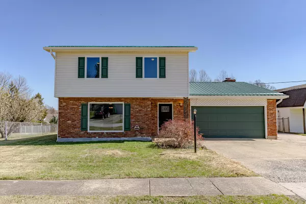 872 Rhonda Court, Radcliff, KY 40160