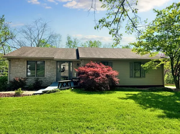 1136 Chinoe Road, Lexington, KY 40502