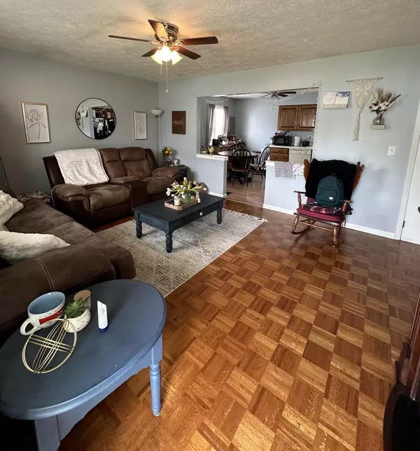 Williamsburg, KY 40769,61 Windy Hill Lane