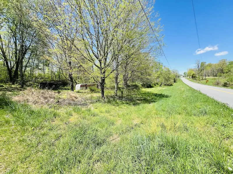 4172 KY-1058, Jamestown, KY 42629